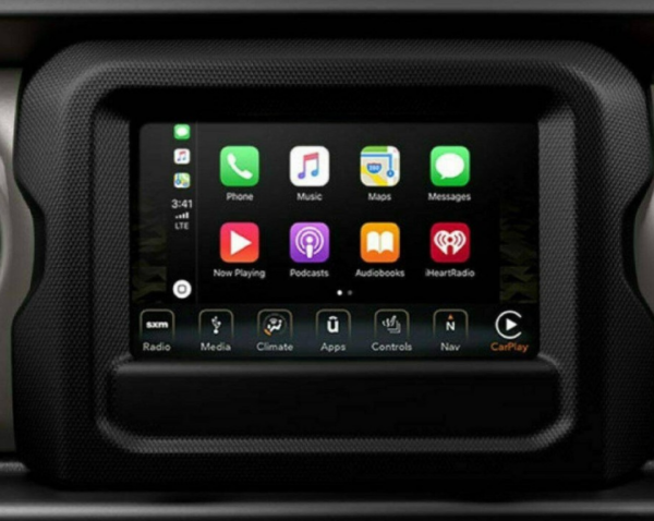 2014-2023 Ram 1500 UConnect 4 UAG 7-inch Display with Apple CarPlay® & Android Auto®