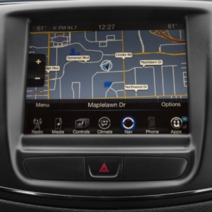 2015-2017 Chrysler 200 GPS Nav...