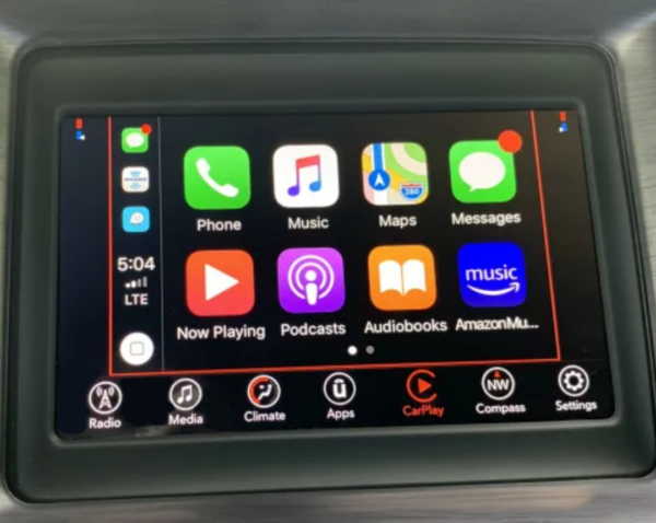 2015-2017 Dodge Charger Challenger UConnect 4 UAG 7-inch Display with Apple CarPlay & Android Auto